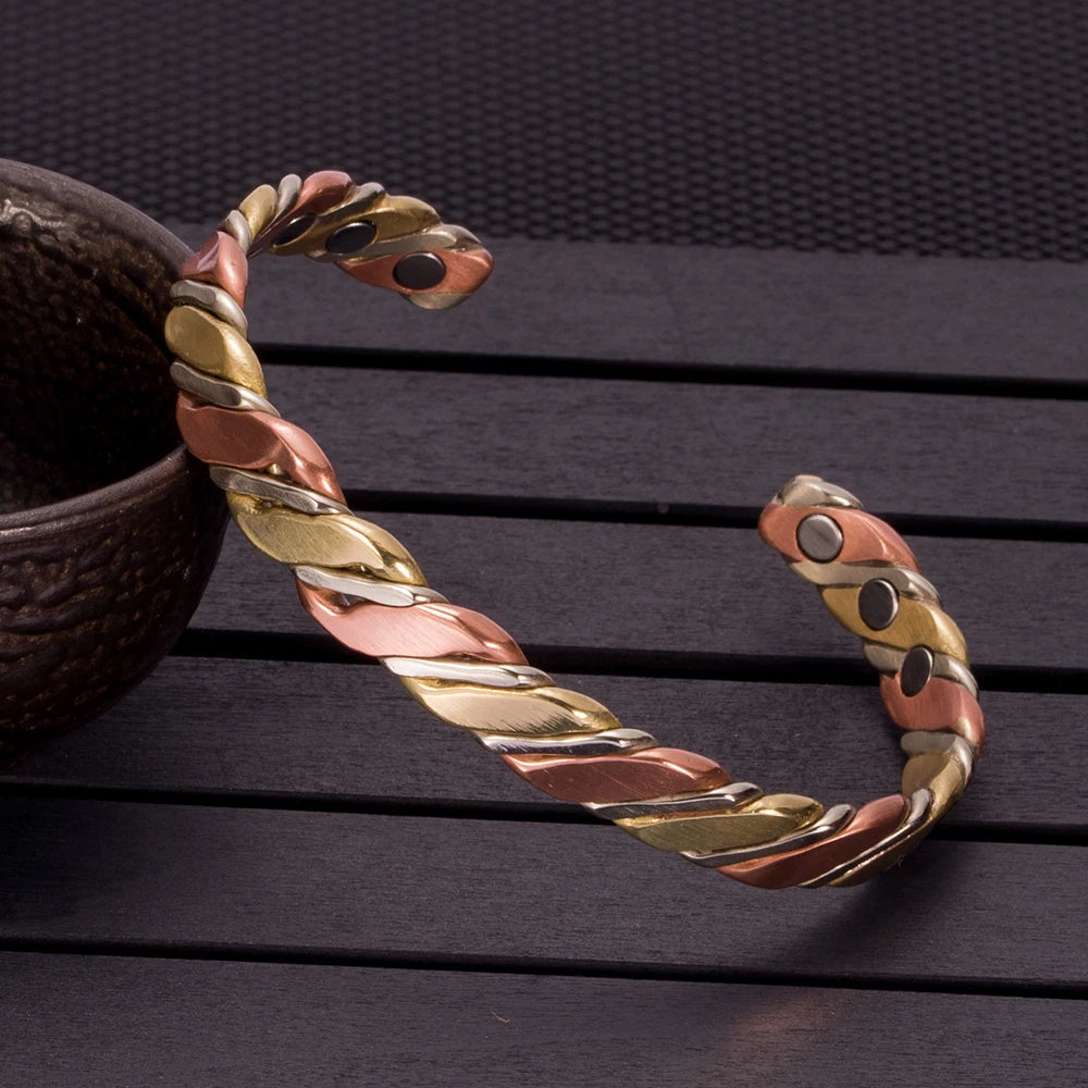 Trivara – Kupferarmband
