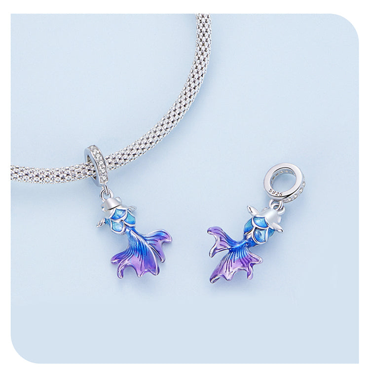 Majestätischer Koi-Fisch - Charm-Anhänger