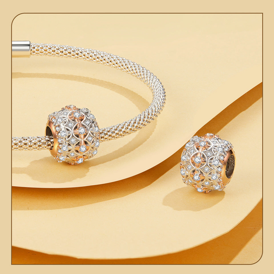 funkelnder silber-rosé Glücks - Charm