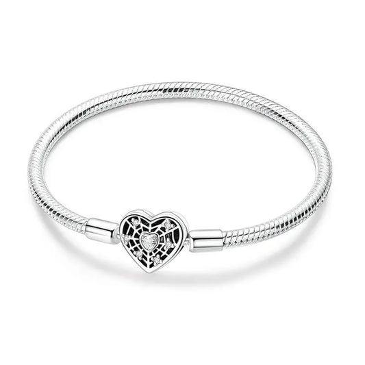 Herz im Spinnennetz – Charm-Armband