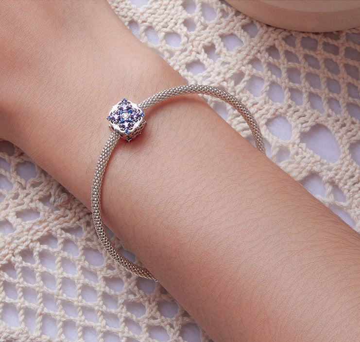 Vintage Pattern - Charm
