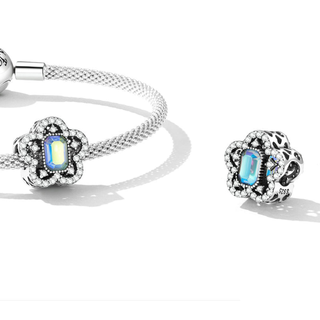Vintage Flower - Charm
